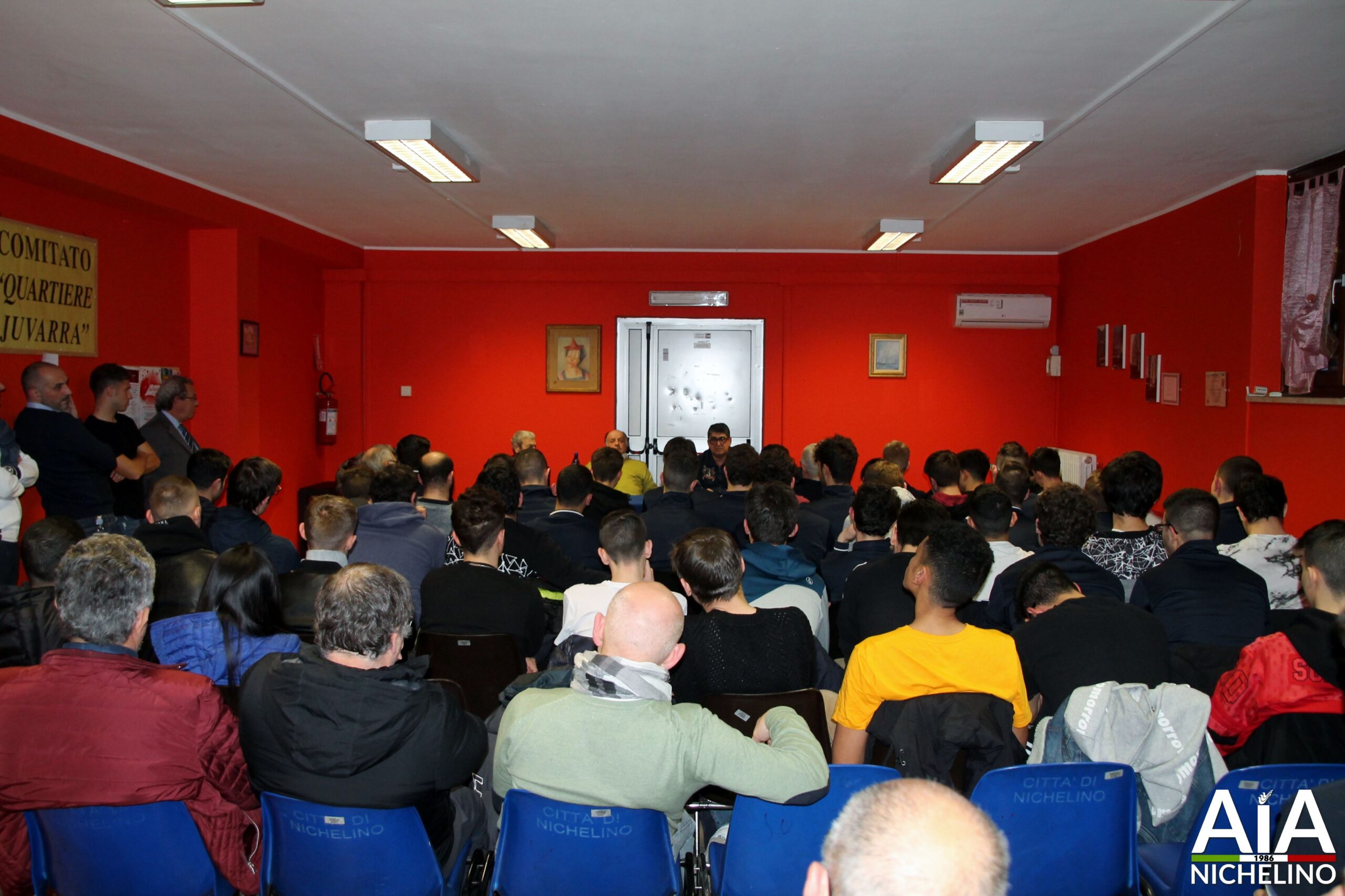 Una Riunione Parlando Di Giustizia Sportiva 1 Una riunione parlando di giustizia sportiva 1